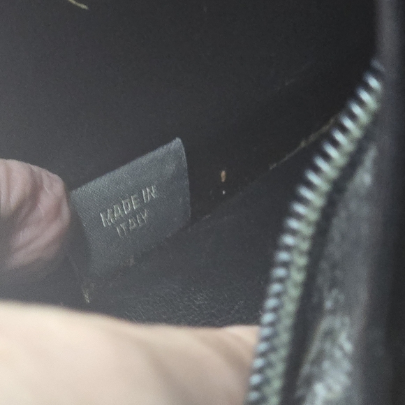 Bally Barry Calf Shoulder Bag - Picture 13 of 16